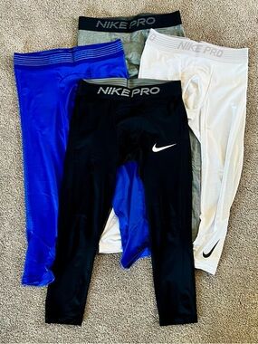 Nike Pro 3/4 Length Spandex — EUC — Lot 4
